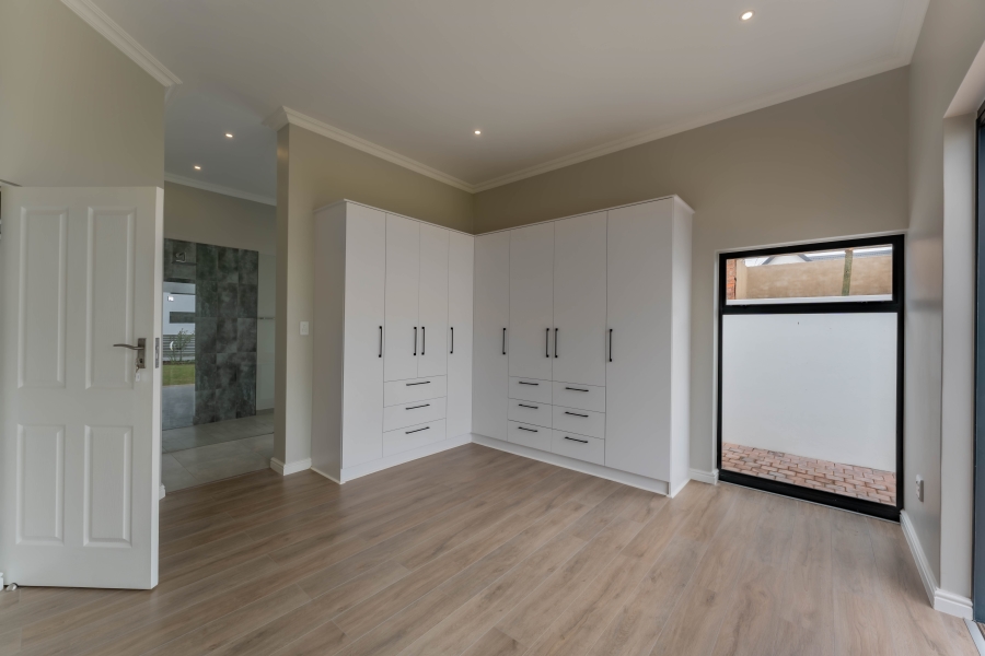 3 Bedroom Property for Sale in St Francis Links Eastern Cape